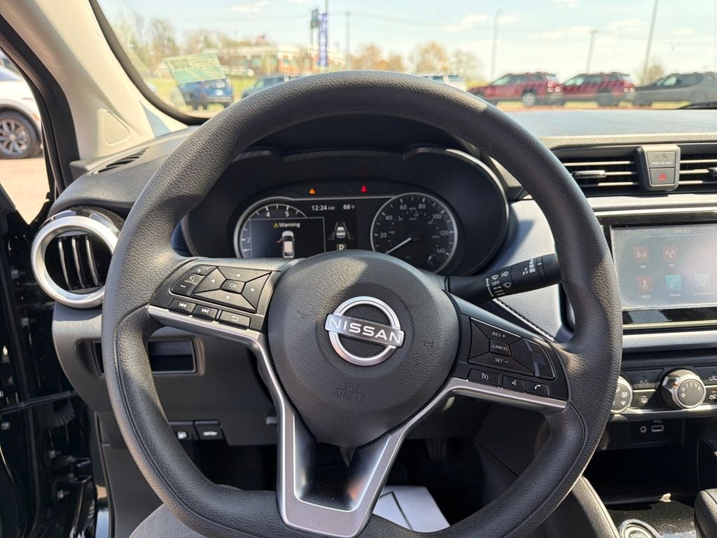 2023 Nissan Versa 1.6 SV