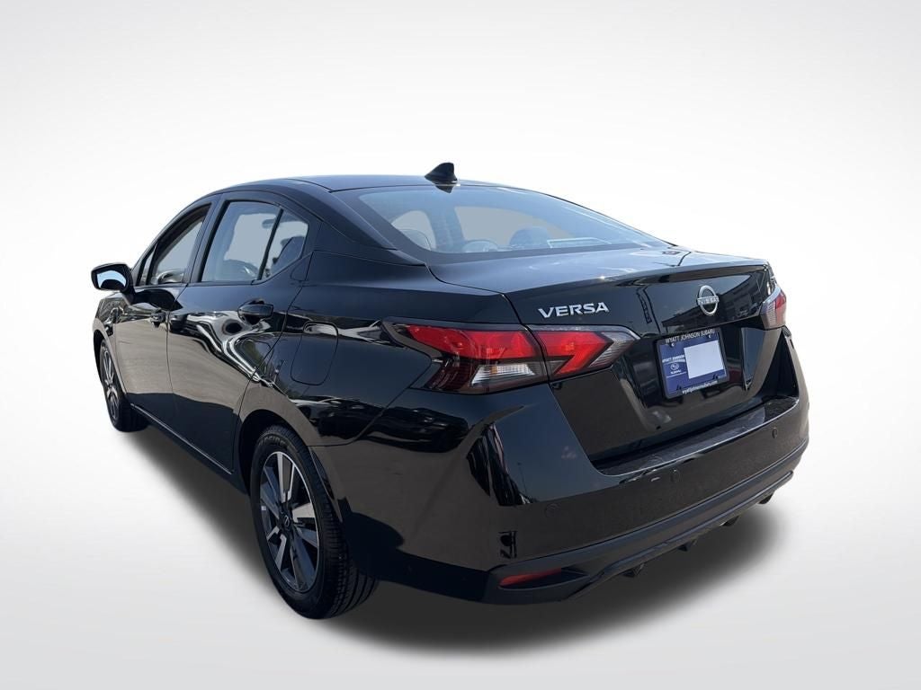 2023 Nissan Versa 1.6 SV