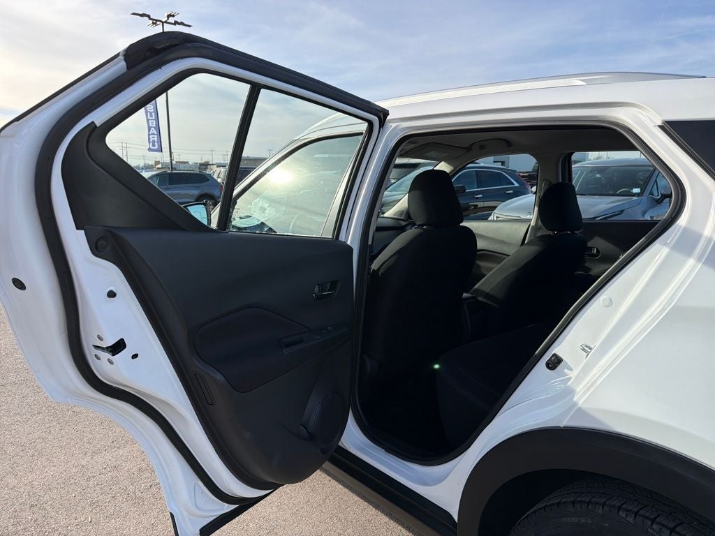 2024 Nissan Kicks SV