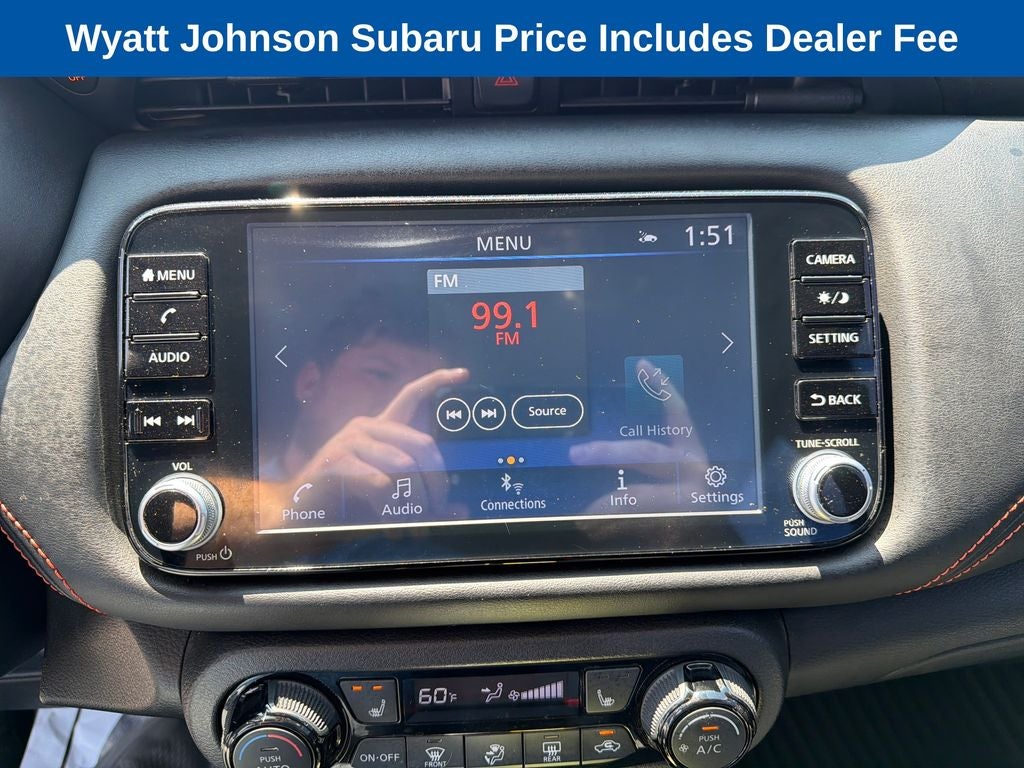 2021 Nissan Kicks SR