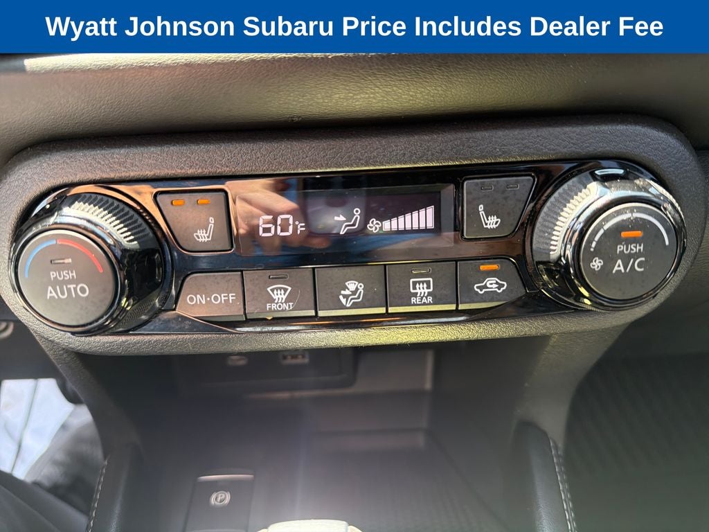 2021 Nissan Kicks SR