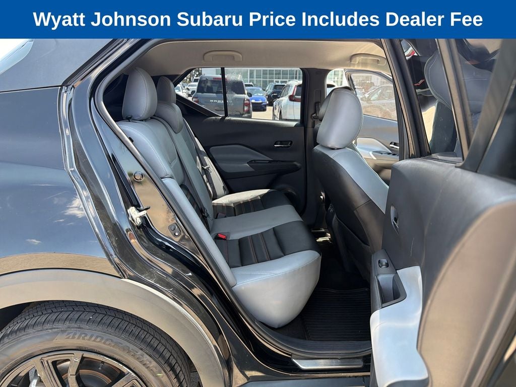 2021 Nissan Kicks SR