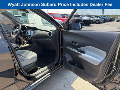 2021 Nissan Kicks SR