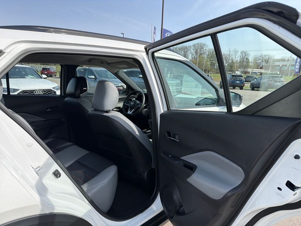 2024 Nissan Kicks SR