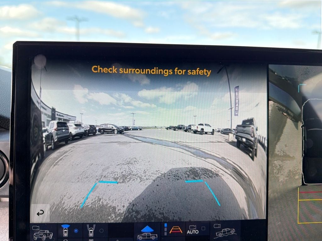 2025 Toyota Tacoma Hybrid Trailhunter