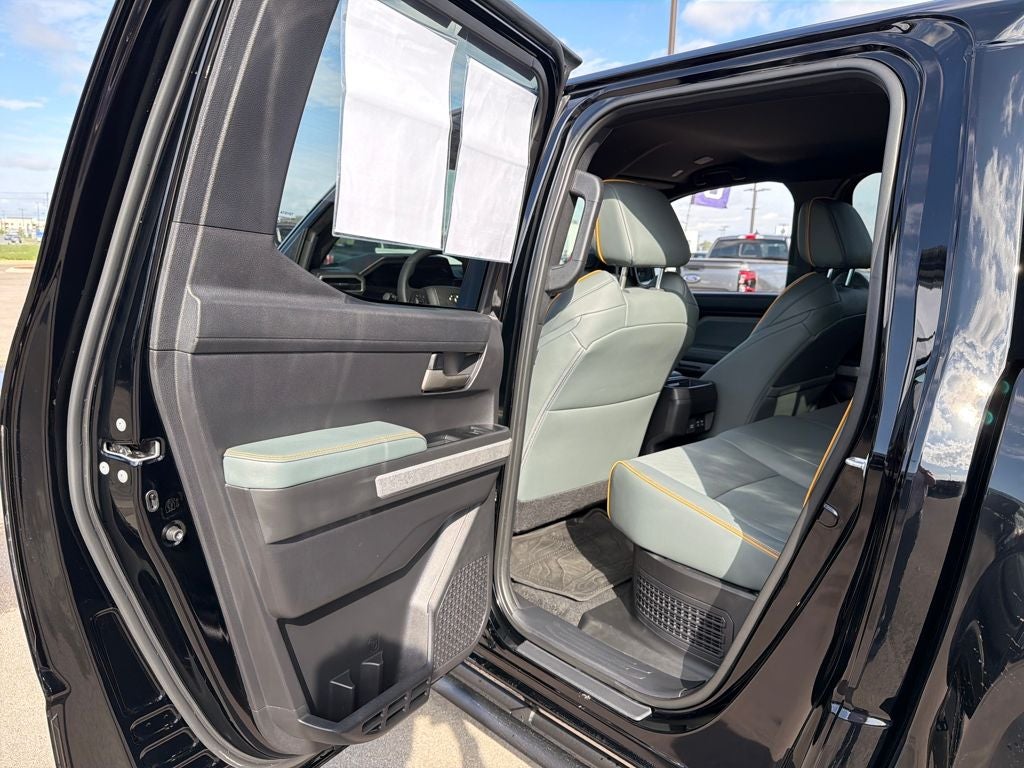 2025 Toyota Tacoma Hybrid Trailhunter