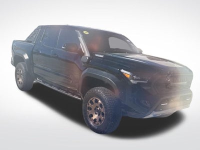 2025 Toyota Tacoma Hybrid Trailhunter