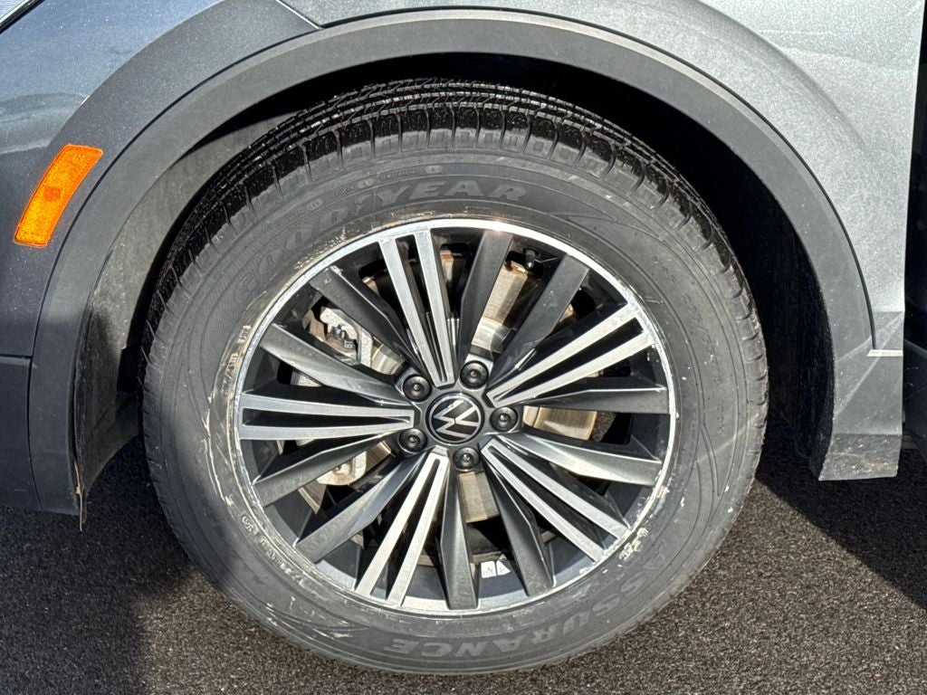 2024 Volkswagen Tiguan 2.0T Wolfsburg Edition