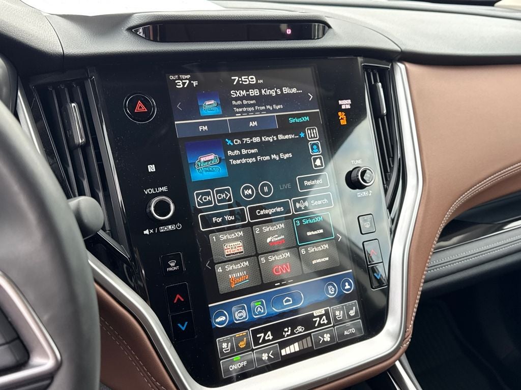 2025 Subaru Outback Touring XT