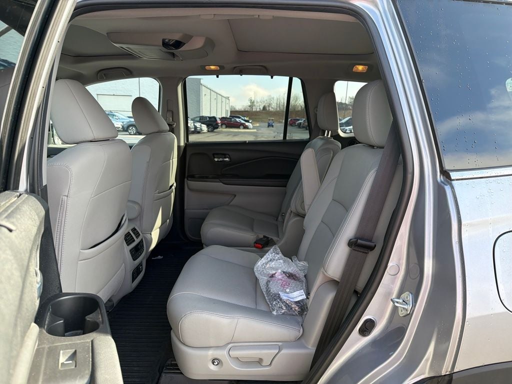 2022 Honda Pilot Elite