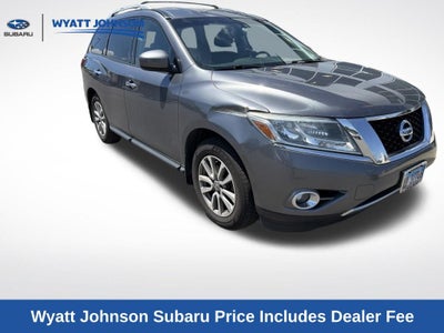 2015 Nissan Pathfinder SV