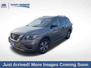 2019 Nissan Pathfinder SV