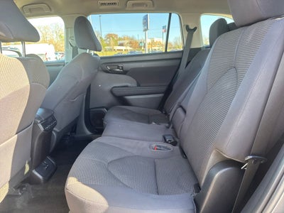 2023 Toyota Highlander L