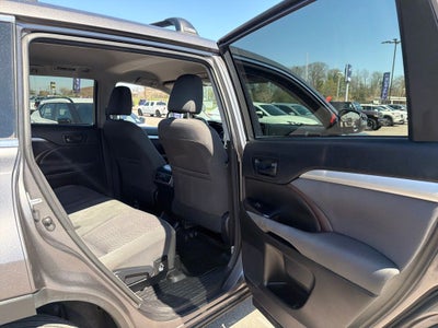 2018 Toyota Highlander LE