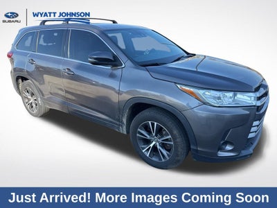 2018 Toyota Highlander LE