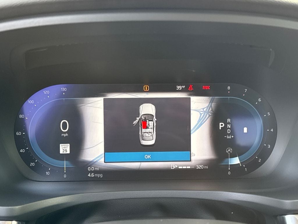 2024 Volvo S60 B5 Plus Dark Theme