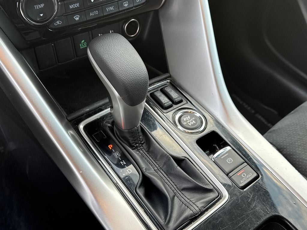 2024 Mitsubishi Eclipse Cross SE