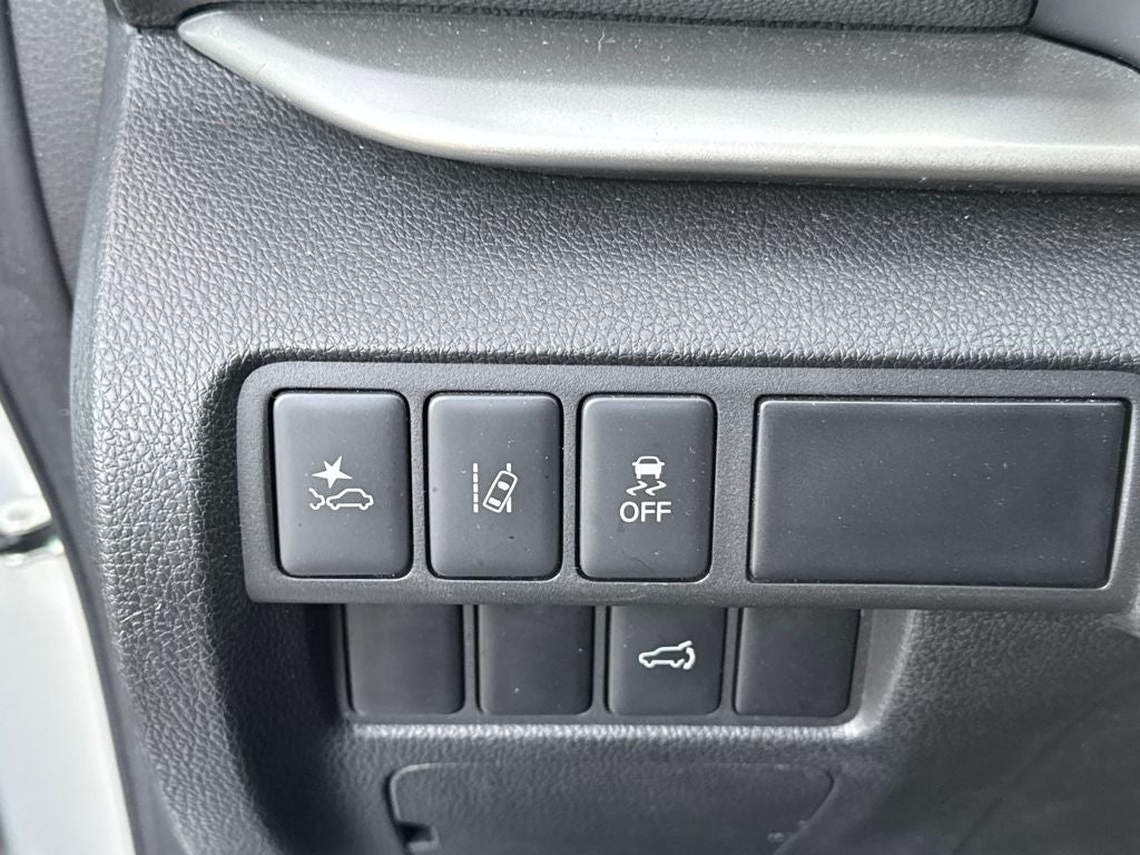 2024 Mitsubishi Eclipse Cross SE