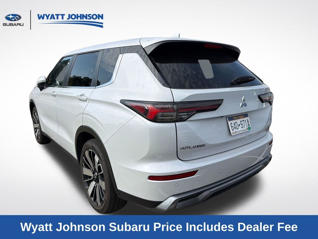 2025 Mitsubishi Outlander SE