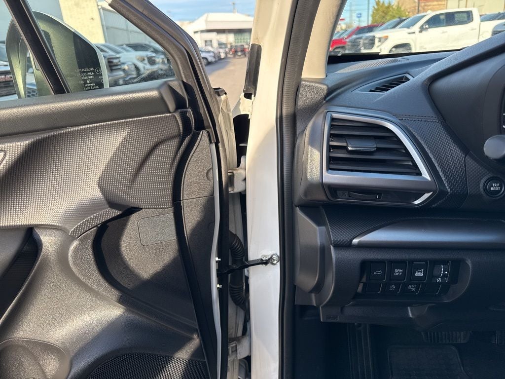 2024 Subaru Forester Premium