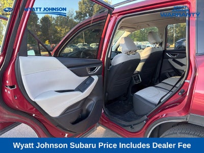 2024 Subaru Forester Premium