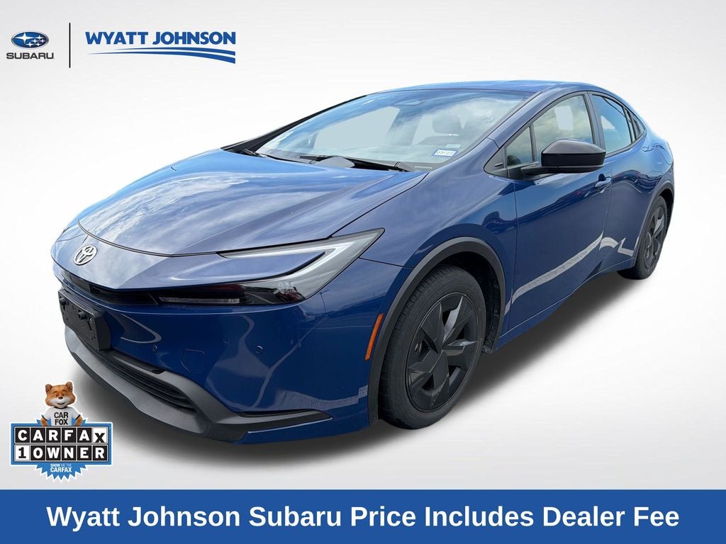 2025 Toyota Prius LE