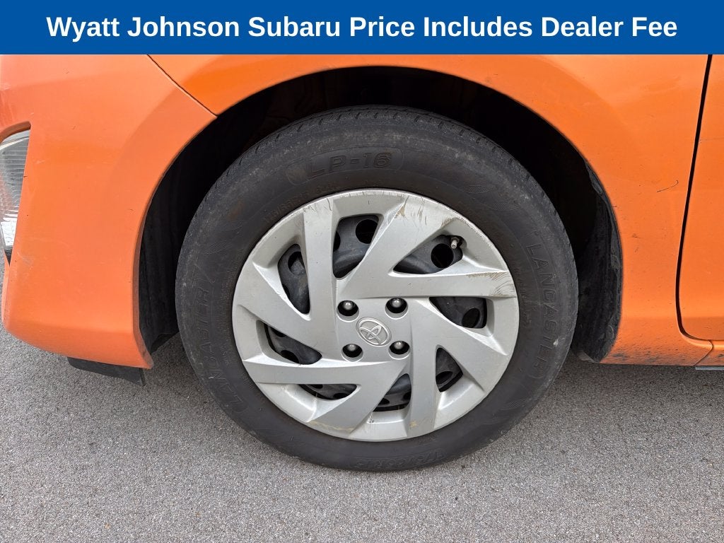 2015 Toyota Prius c Two