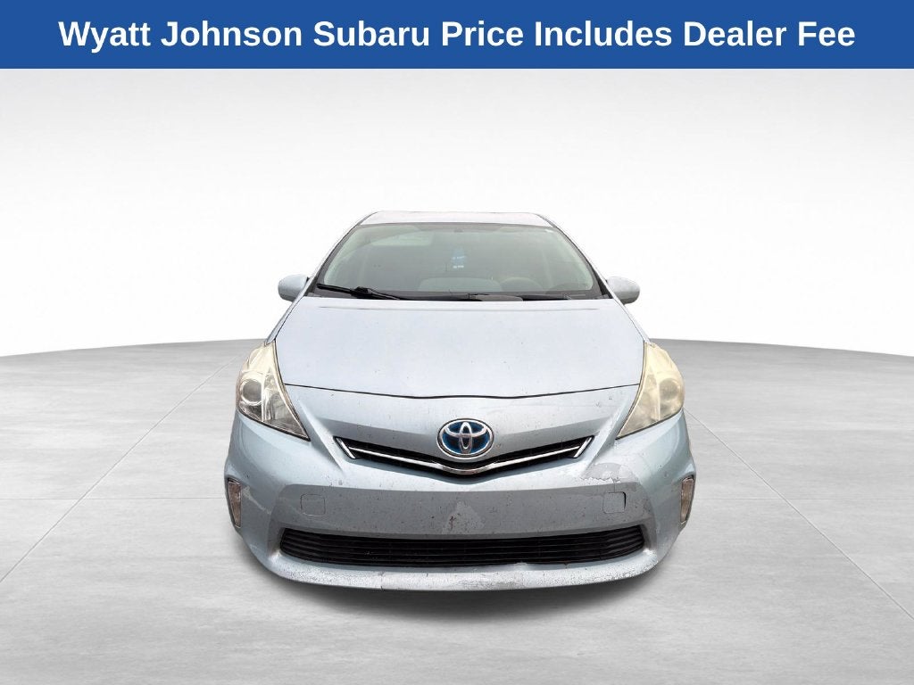 2014 Toyota Prius v Two