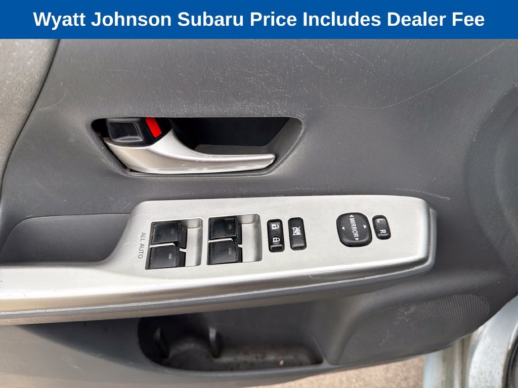 2014 Toyota Prius v Two
