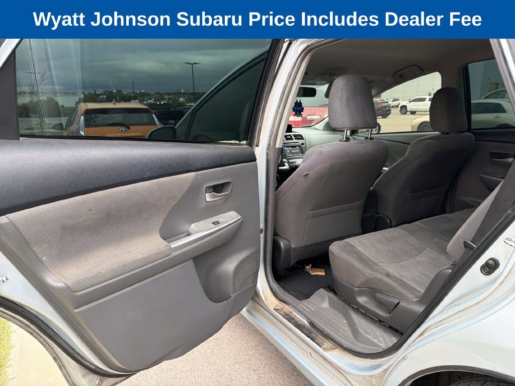 2014 Toyota Prius v Two