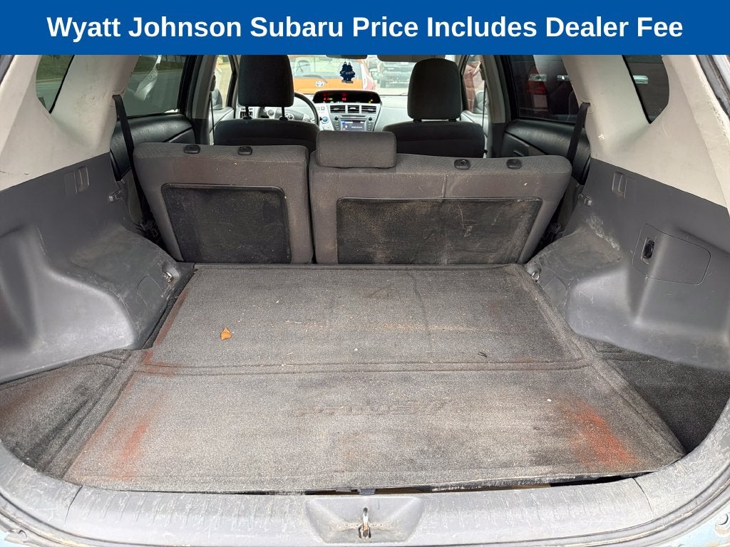 2014 Toyota Prius v Two