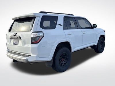 2022 Toyota 4Runner TRD Off-Road