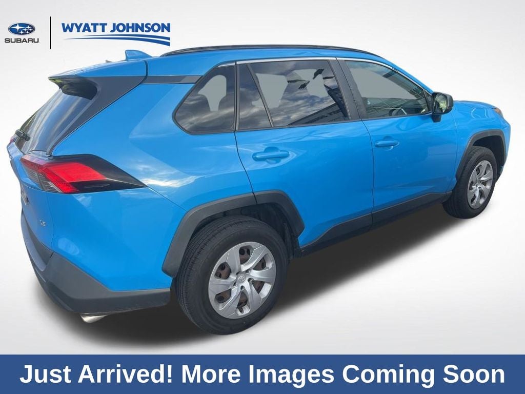 2019 Toyota RAV4 LE