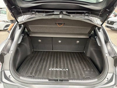 2022 Toyota Corolla Hatchback SE