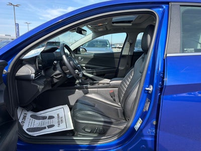 2024 Hyundai Elantra Limited