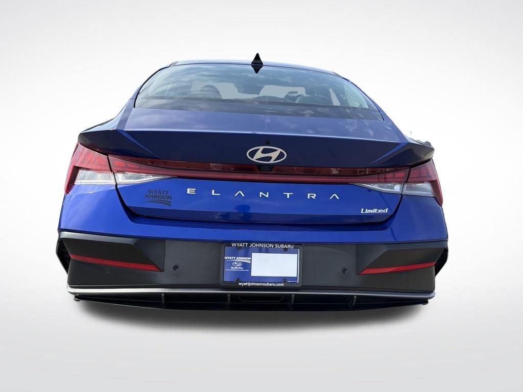 2024 Hyundai Elantra Limited