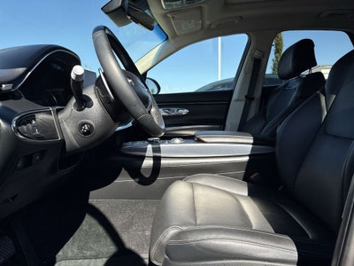 2023 Genesis GV70 2.5T