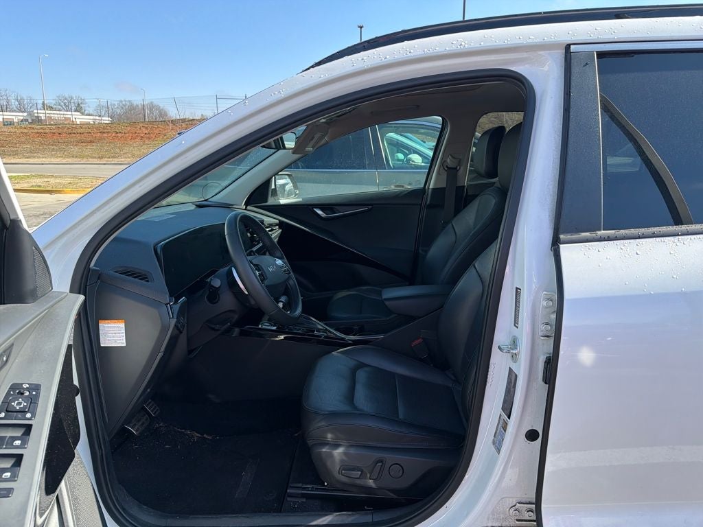 2023 Kia Niro SX Touring
