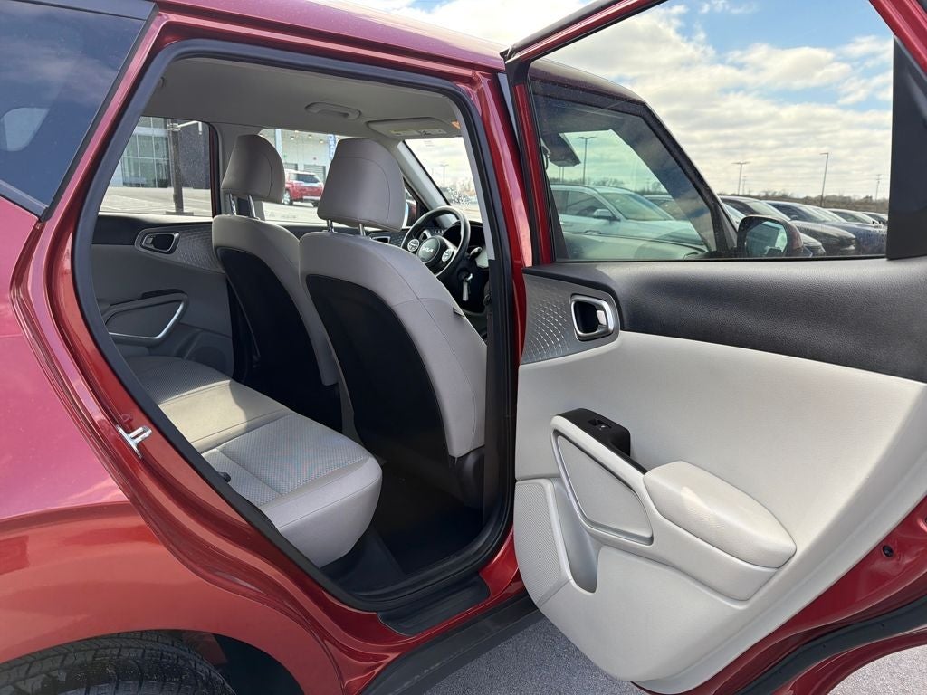 2023 Kia Soul LX