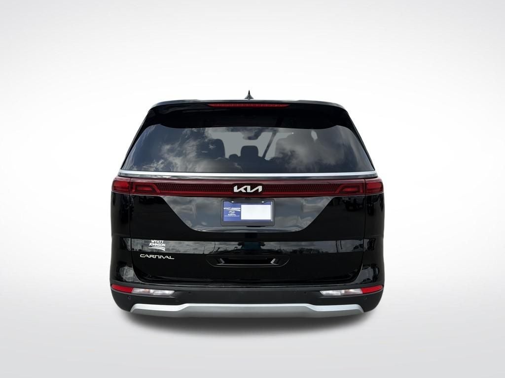 2024 Kia Carnival LX