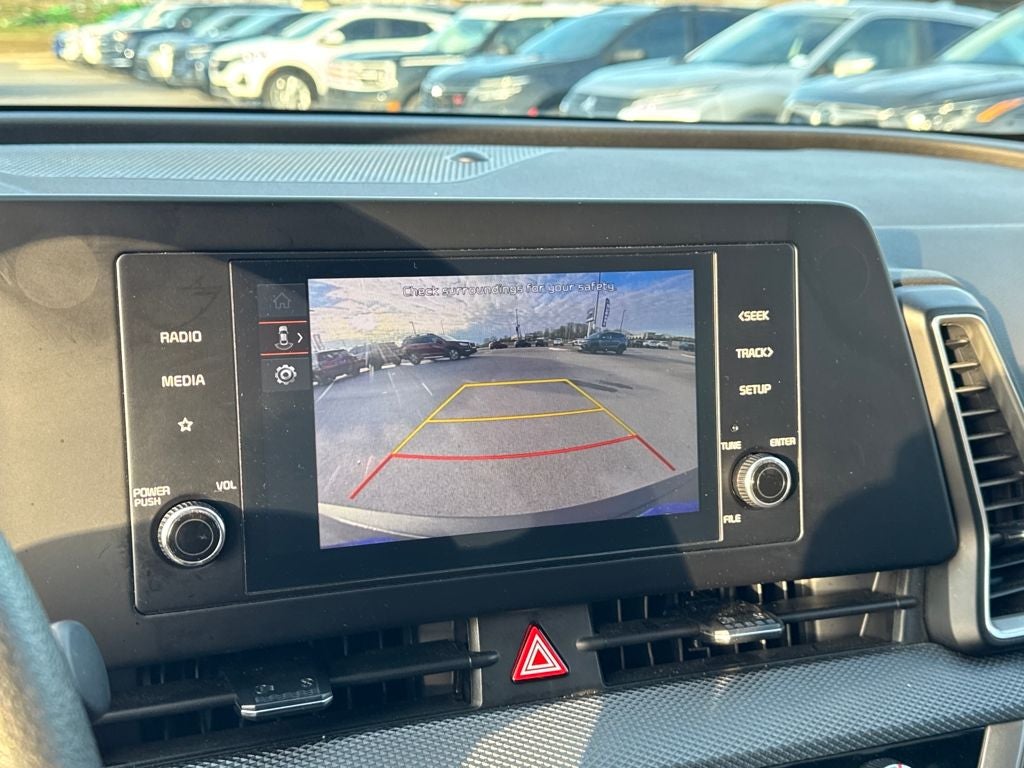 2024 Kia Sportage LX