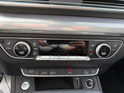 2025 Audi Q5 45 S line Premium quattro