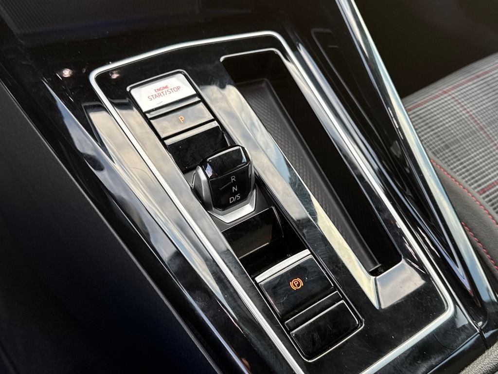 2024 Volkswagen Golf GTI 2.0T S